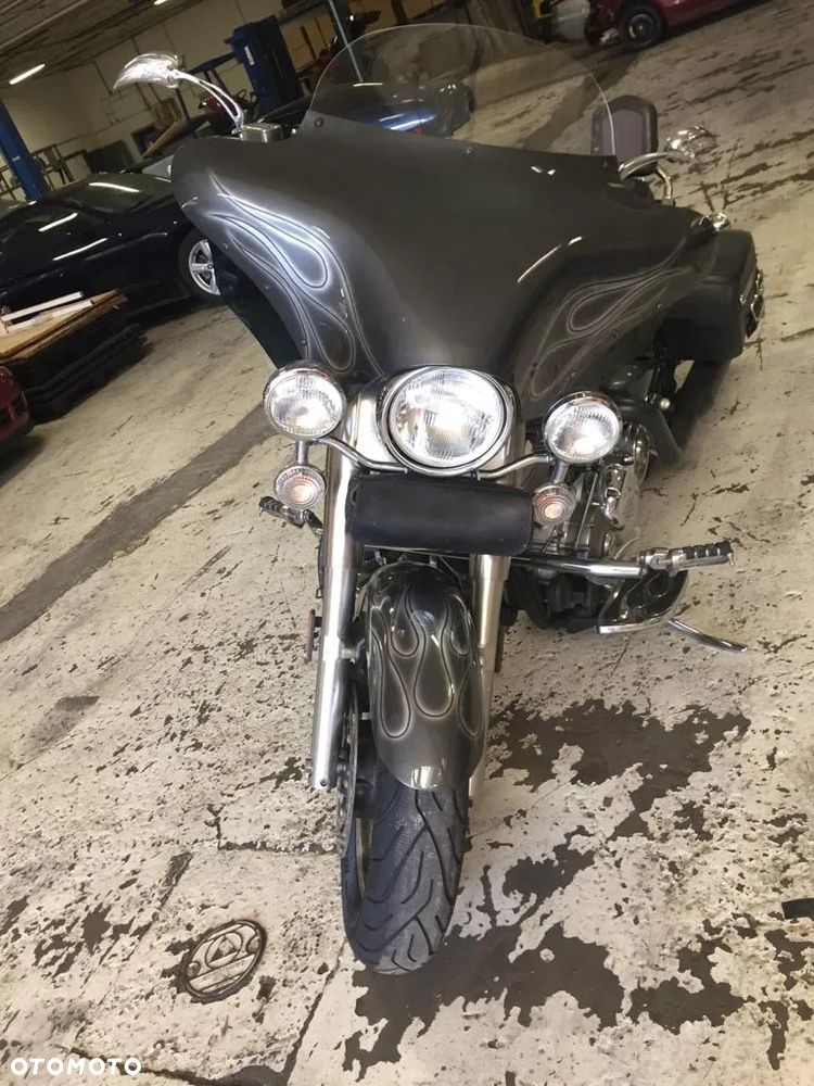 Yamaha Road Star - 4