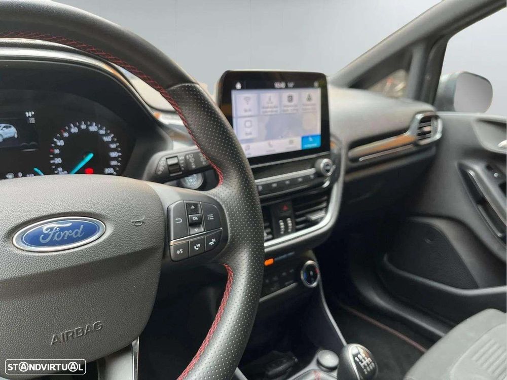 Ford Fiesta 1.0 EcoBoost ST-Line - 21