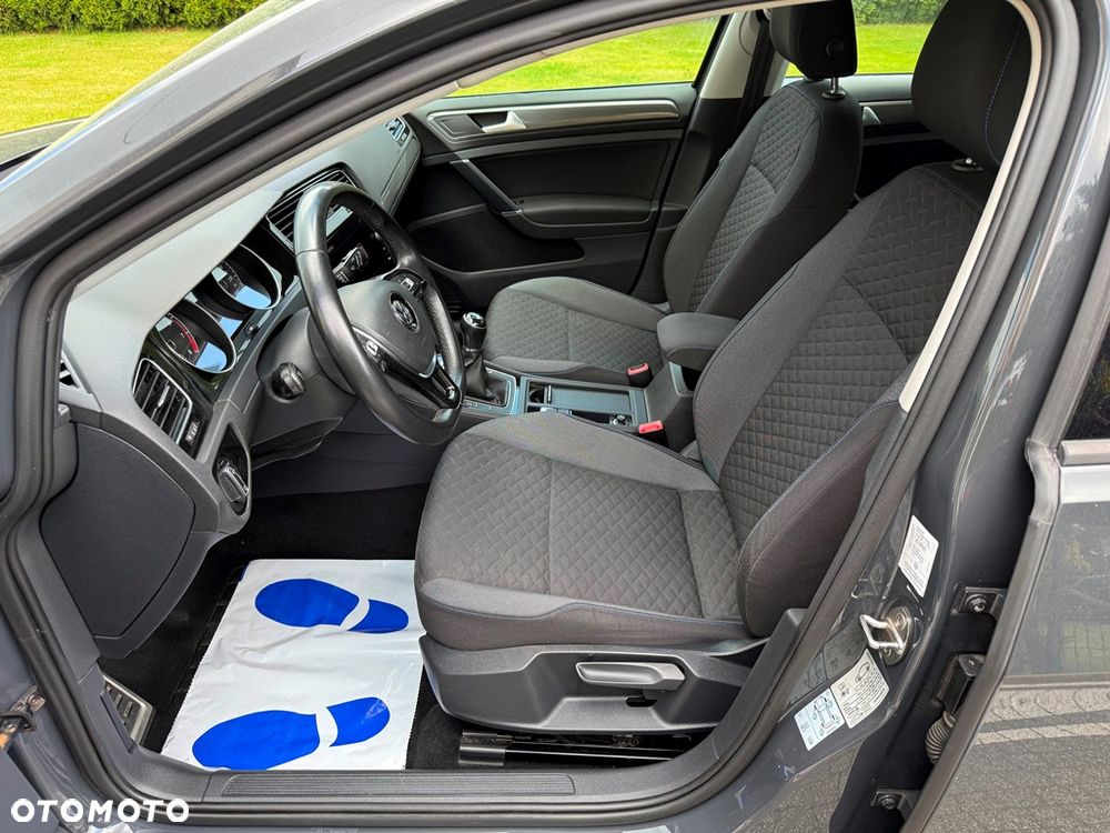 Volkswagen Golf 1.0 TSI OPF Comfortline - 15