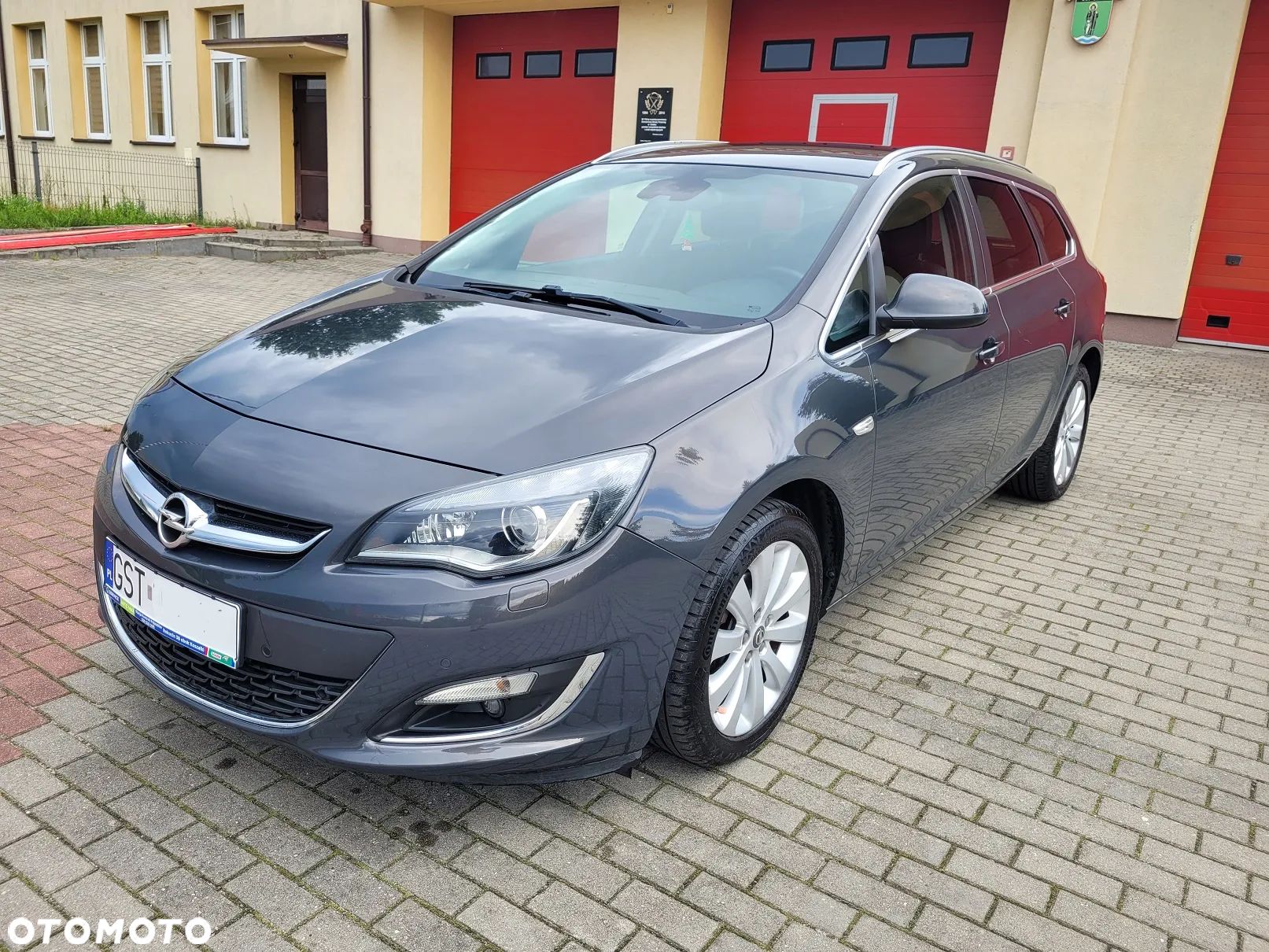 Opel Astra 1.4 Turbo Sports Tourer - 1