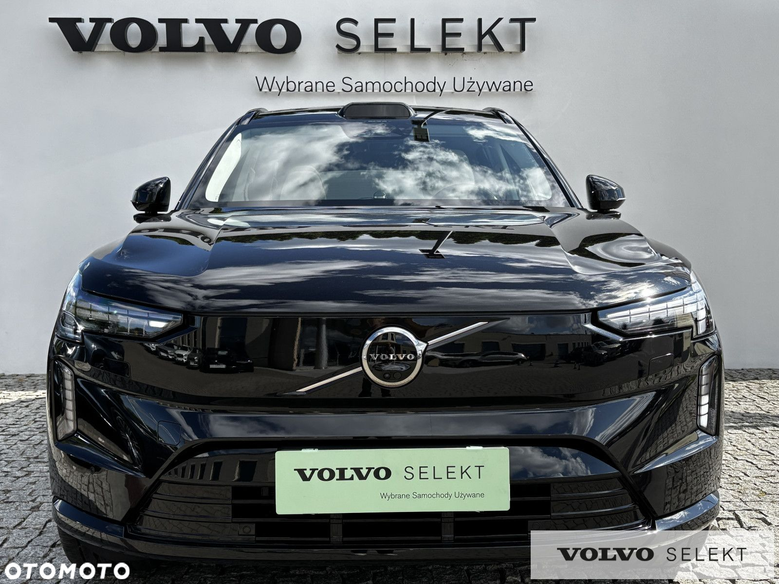 Volvo EX90 - 5