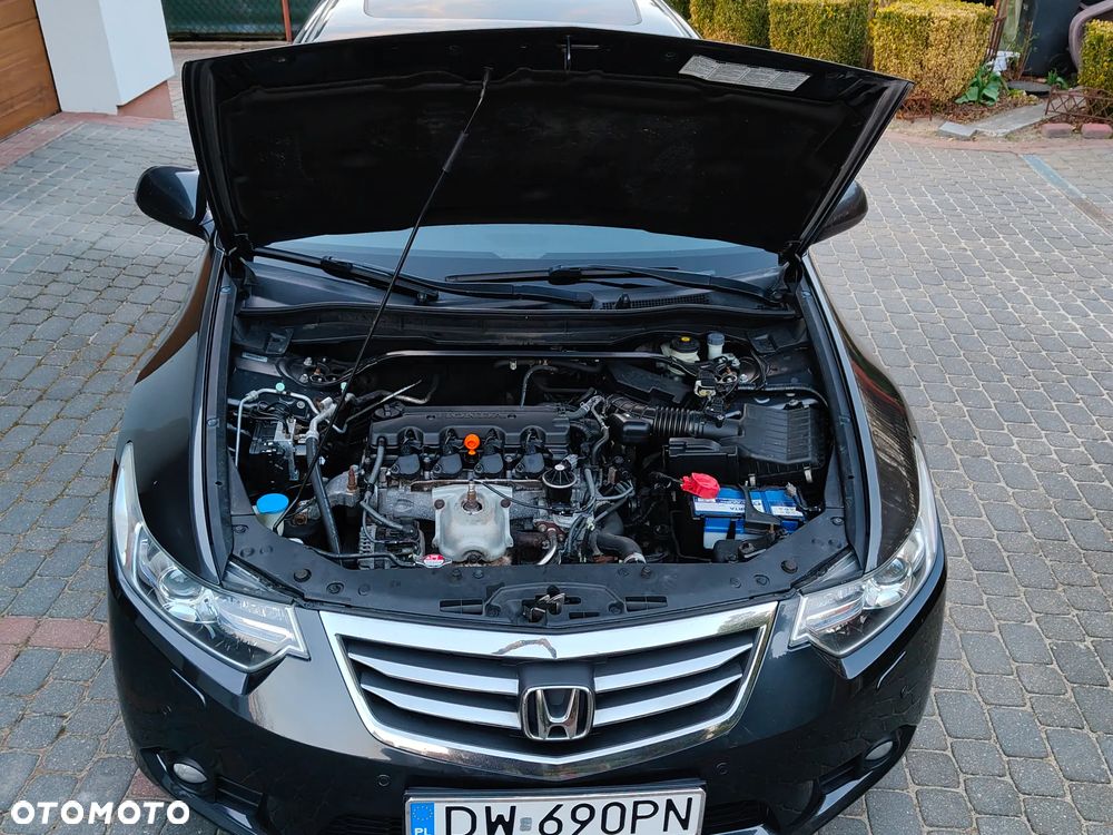 Honda Accord 2.0 Executive Navi - 34