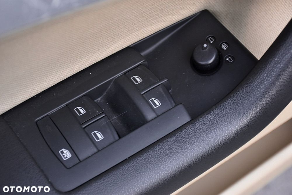 Audi A3 Sportback 1.6 Ambition - 23