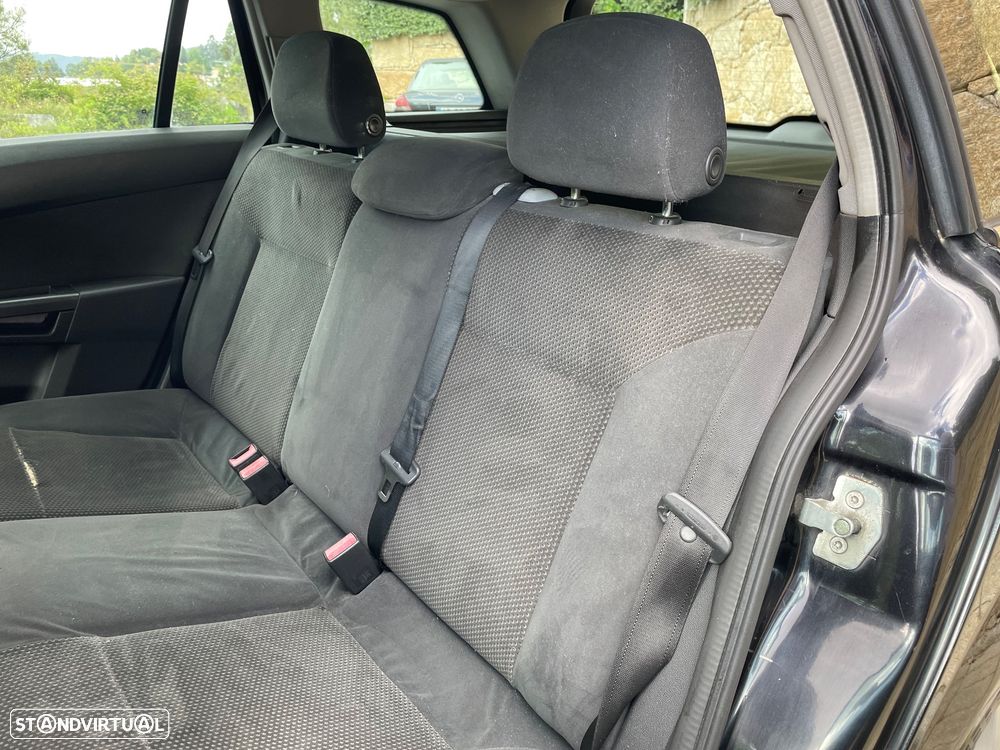 Opel Astra Caravan 1.7 CDTI DPF Edition - 20