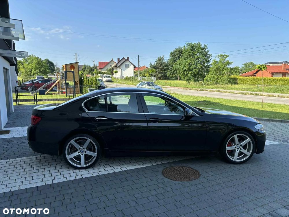 BMW Seria 5 520d - 5