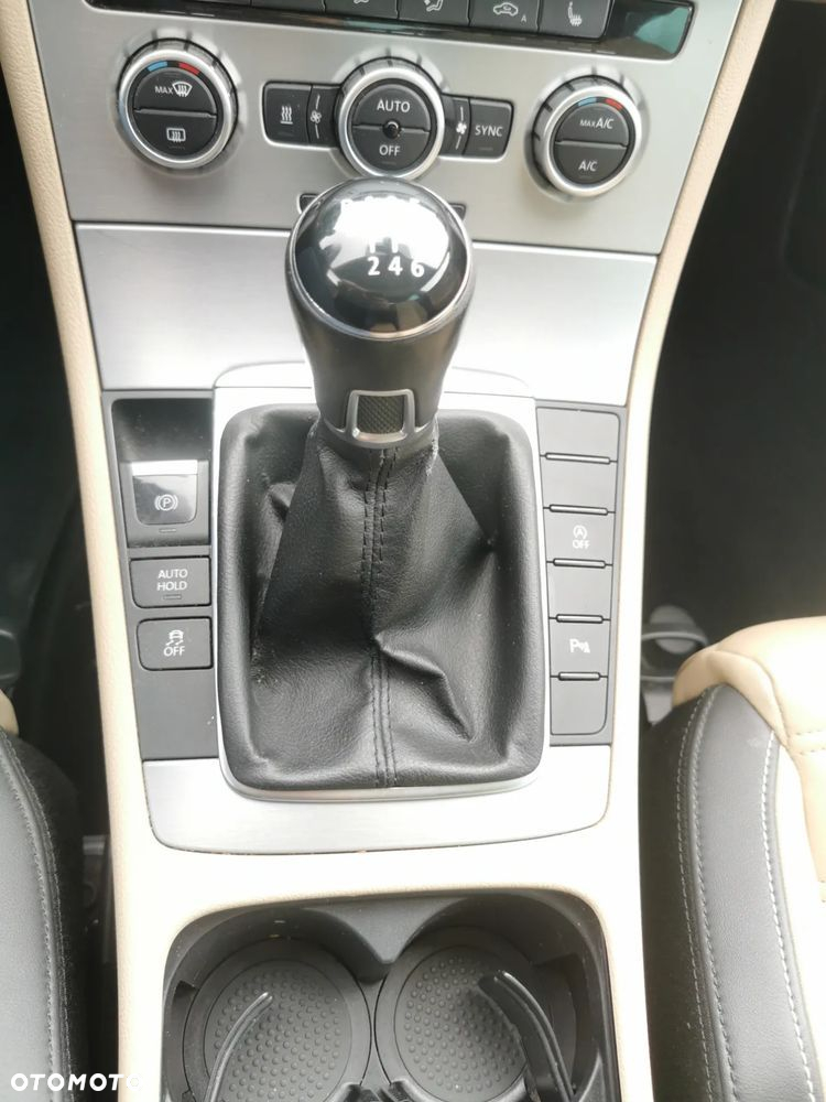 Volkswagen CC 2.0 TDI DPF BMT - 38