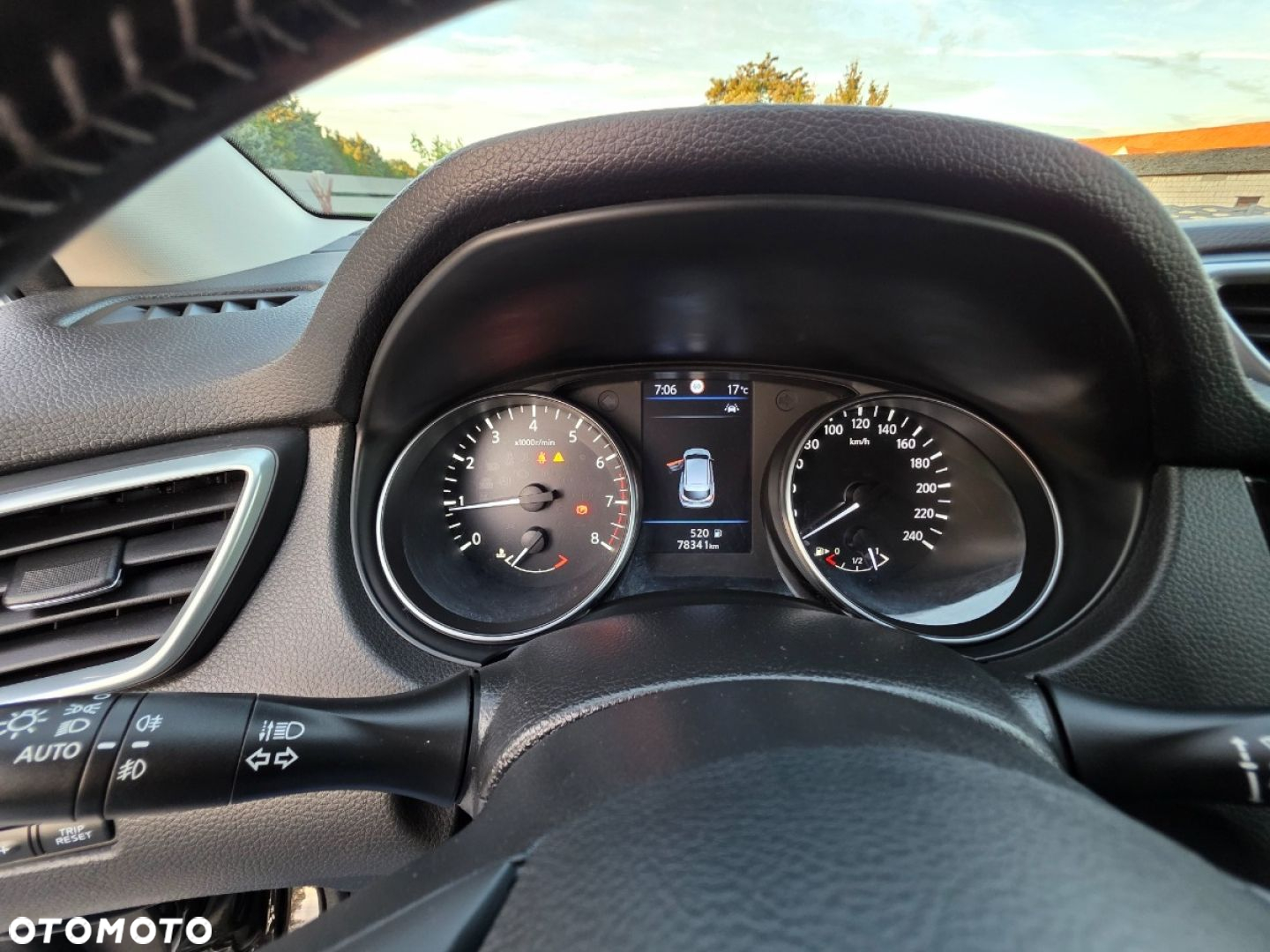Nissan Qashqai - 14