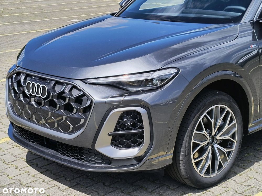 Audi Q5 - 11