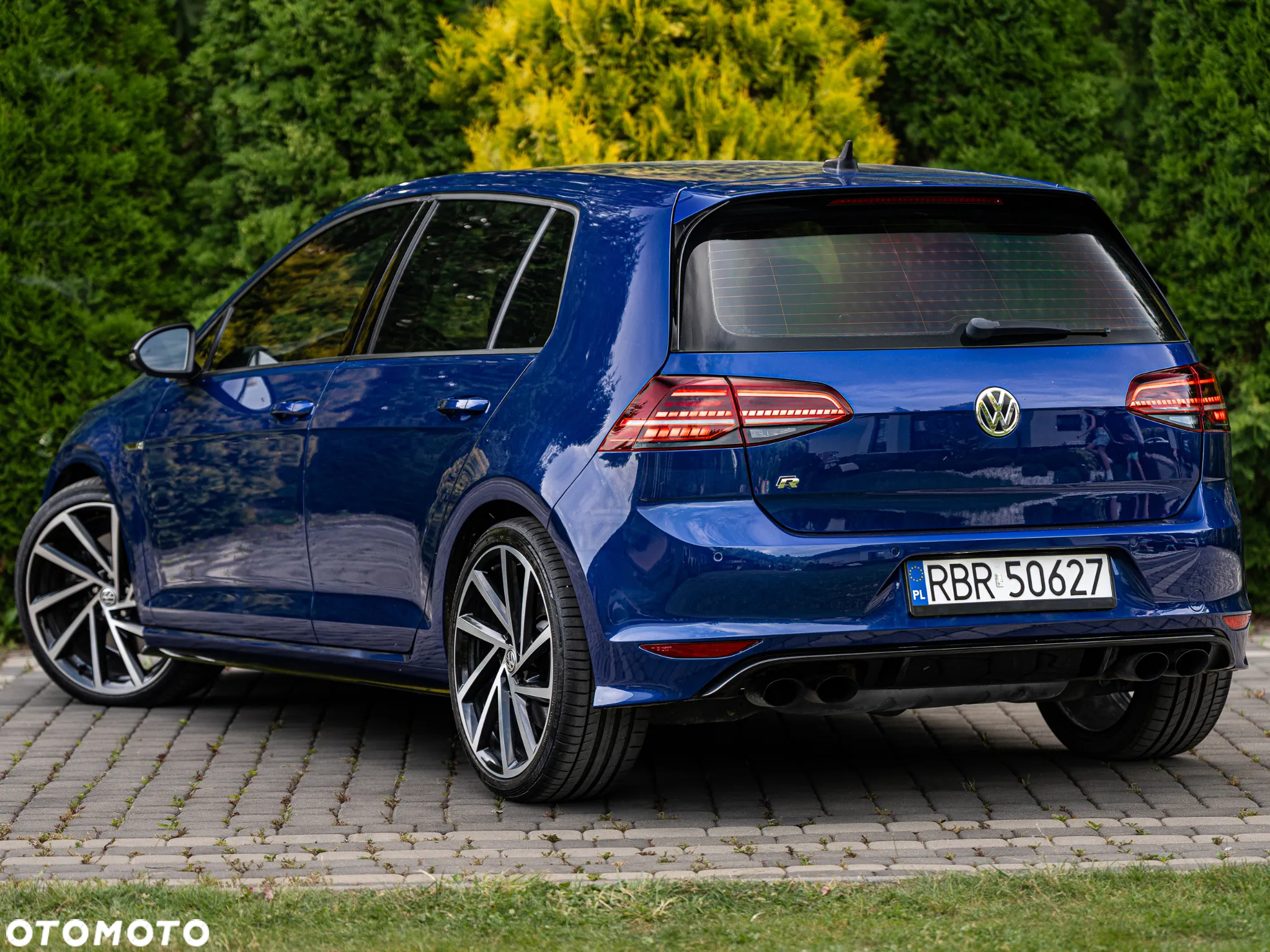Volkswagen Golf - 24
