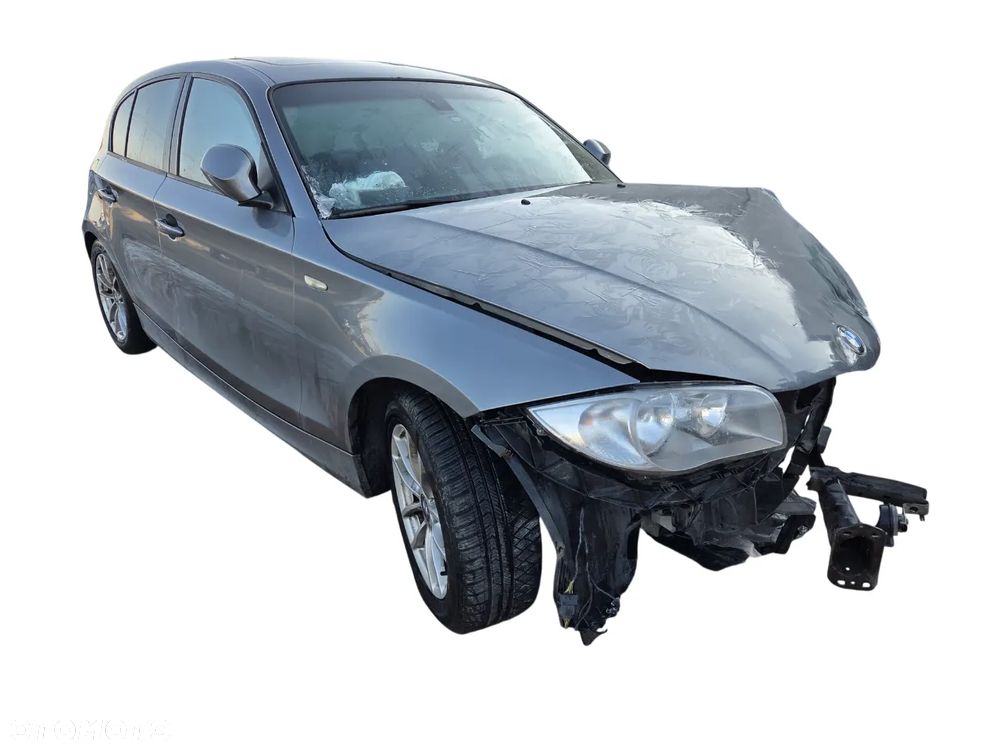BMW Seria 1 E87 2009 Silnik 2.0D (N47D20C) 143 KM (105 kW) A52/7 Na części silnik, klapa, drzwi, lampa - 2