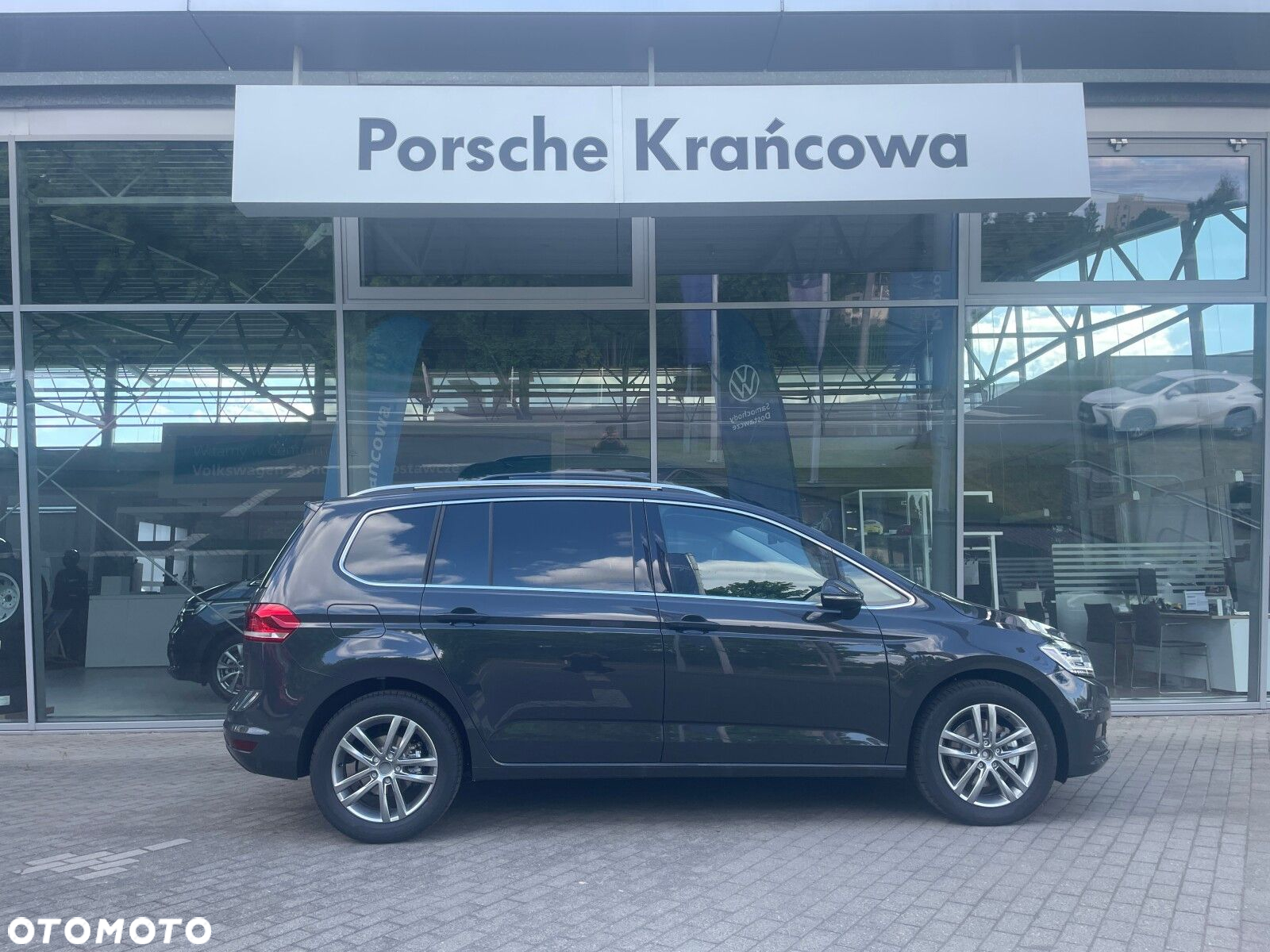 Volkswagen Touran 1.5 TSI EVO Highline DSG - 8