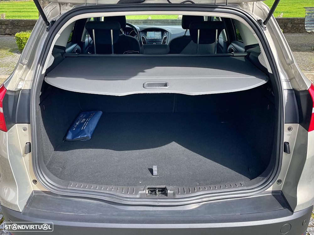 Ford Focus SW 1.5 TDCi Titanium - 23