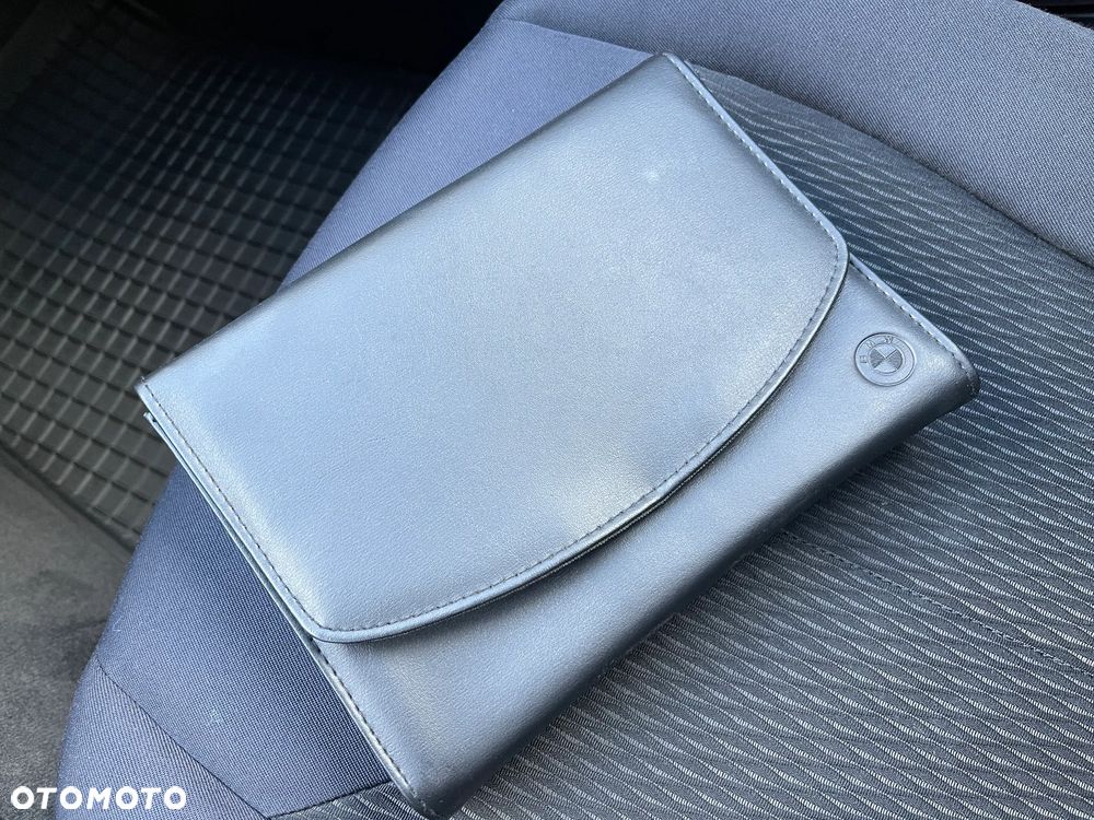 BMW Seria 3 318d Blue Performance Modern Line - 28