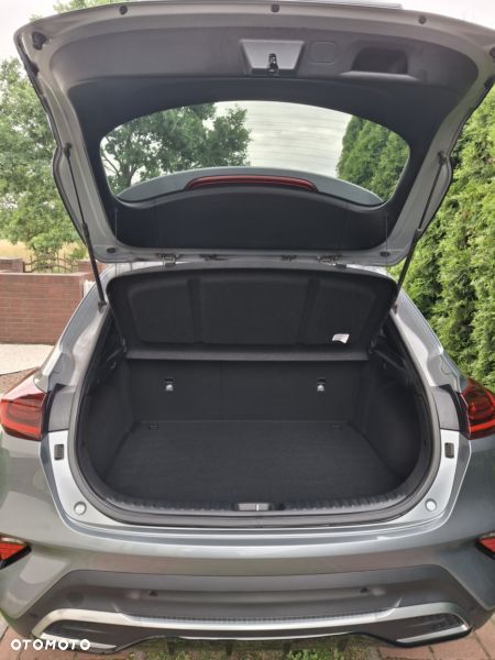 Kia XCeed 1.5 T-GDI M - 9