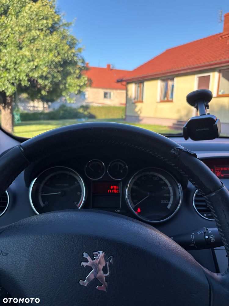 Peugeot 308 120 VTi Family - 12