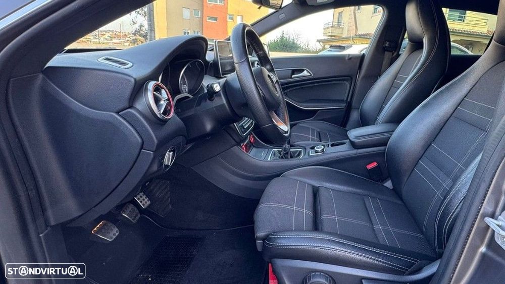 Mercedes-Benz CLA 200 d Shooting Brake Urban - 19