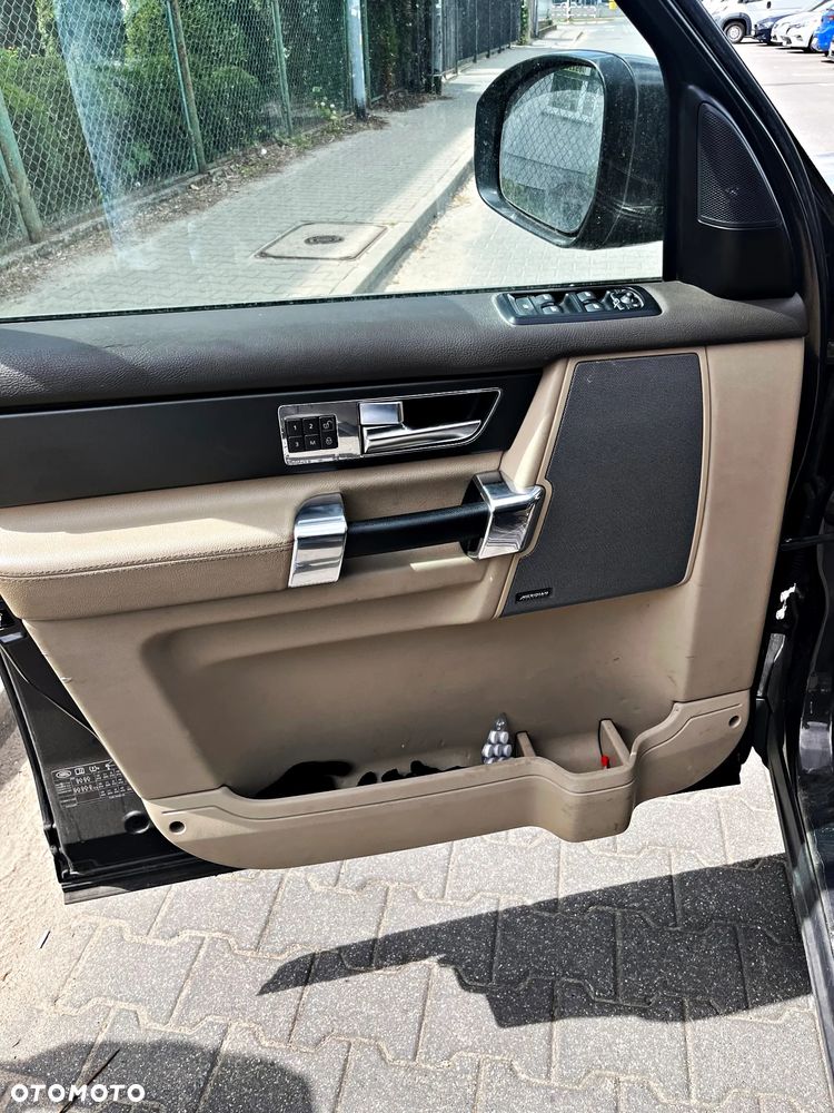 Land Rover Discovery 3.0 SD V6 HSE - 7