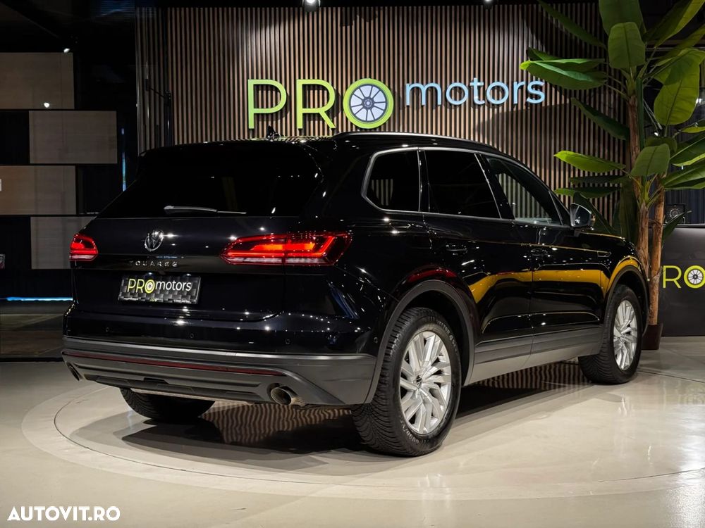 Volkswagen Touareg - 4