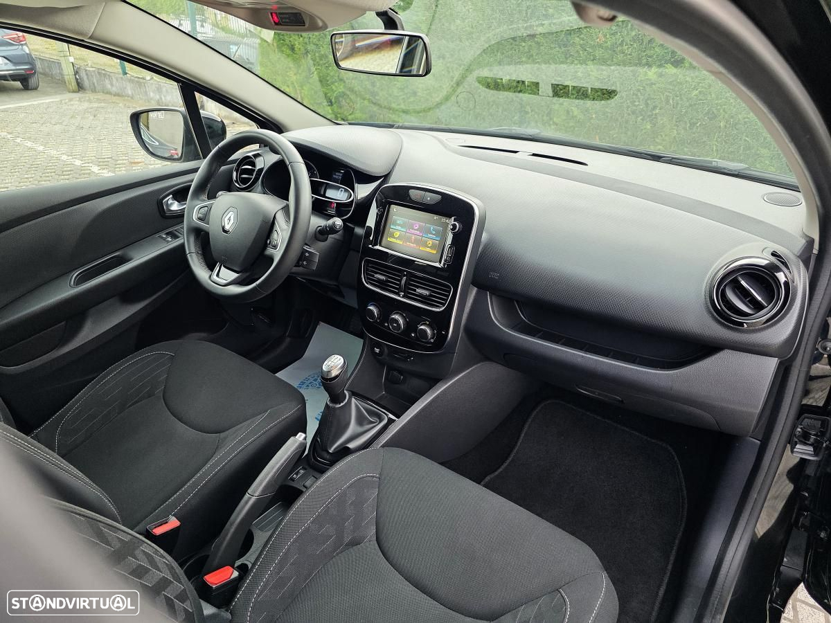 Renault Clio Sport Tourer 1.5 dCi Limited - 17