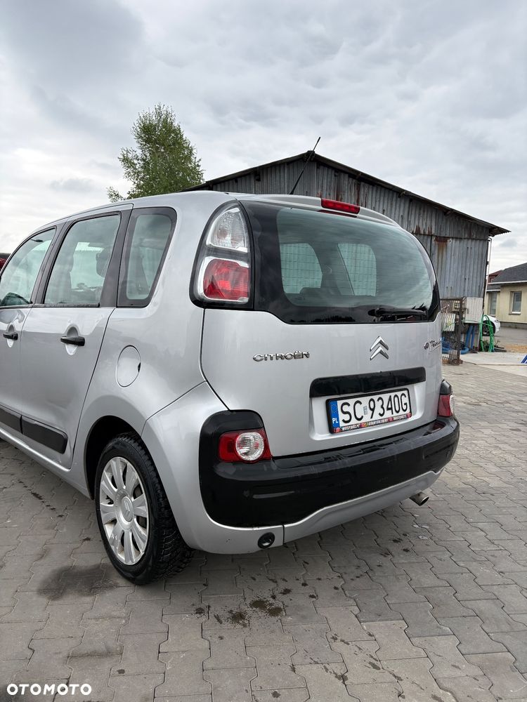 Citroën C3 Picasso 1.4i Attraction - 2