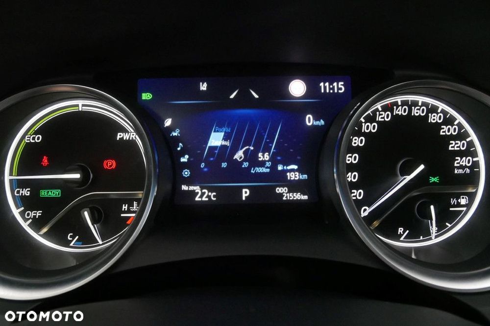 Toyota Camry 2.5 Hybrid Comfort CVT - 9