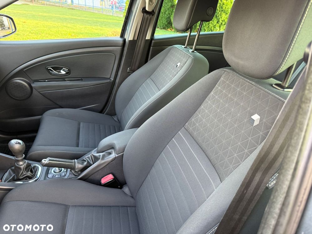 Renault Megane - 12