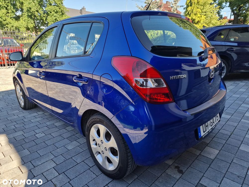Hyundai i20 1.4 Comfort EU5 - 7
