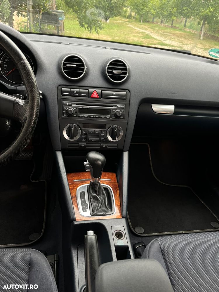 Audi A3 2.0 TDI DPF (DSG) S tronic S Line Sportpaket plus - 5