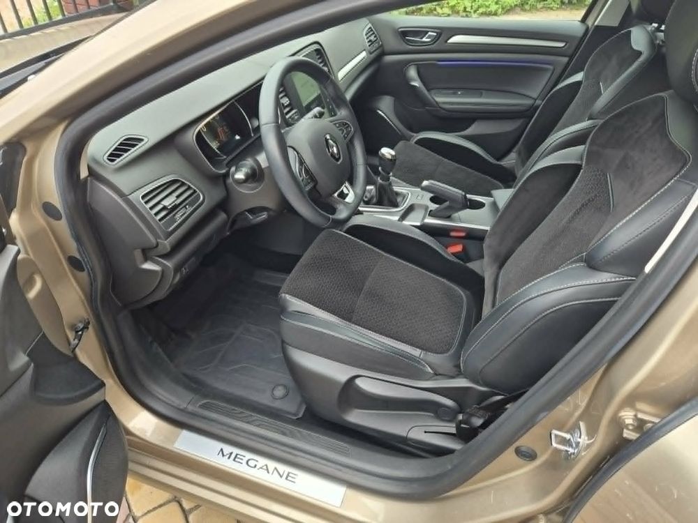 Renault Megane 1.6 SCe Intens - 6