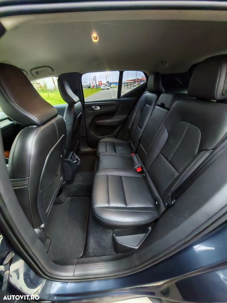 Volvo XC 40 T3 AT8 Momentum - 7