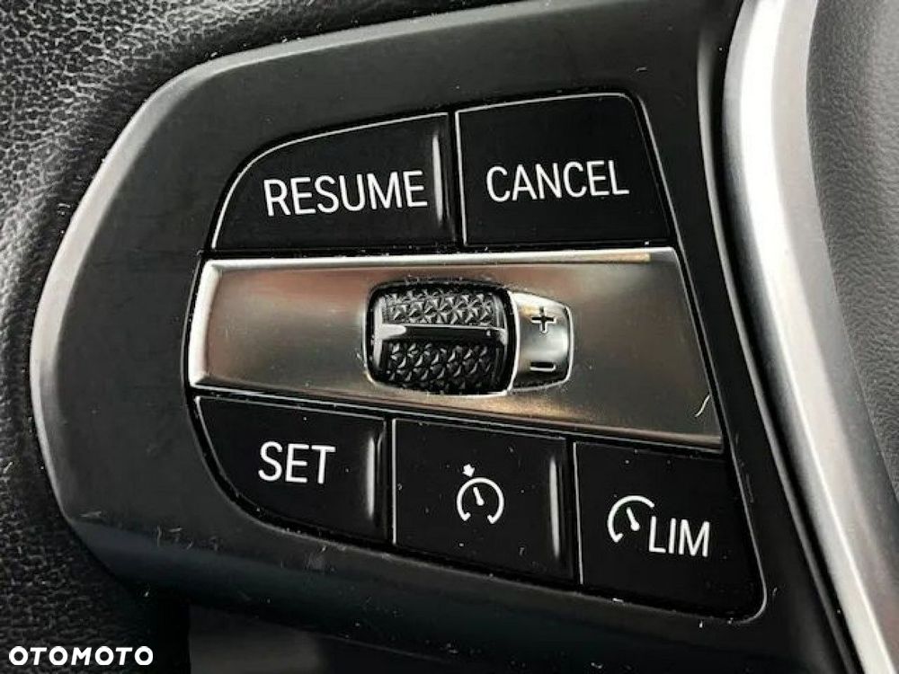 BMW Seria 3 320d Luxury Line - 20