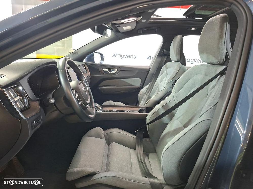 Volvo XC 60 2.0 T6 PHEV Inscription Expression AWD - 6