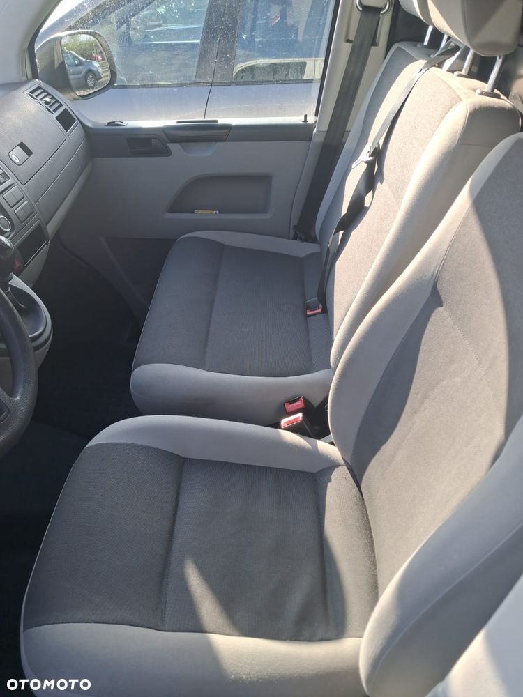 Volkswagen Transporter - 9
