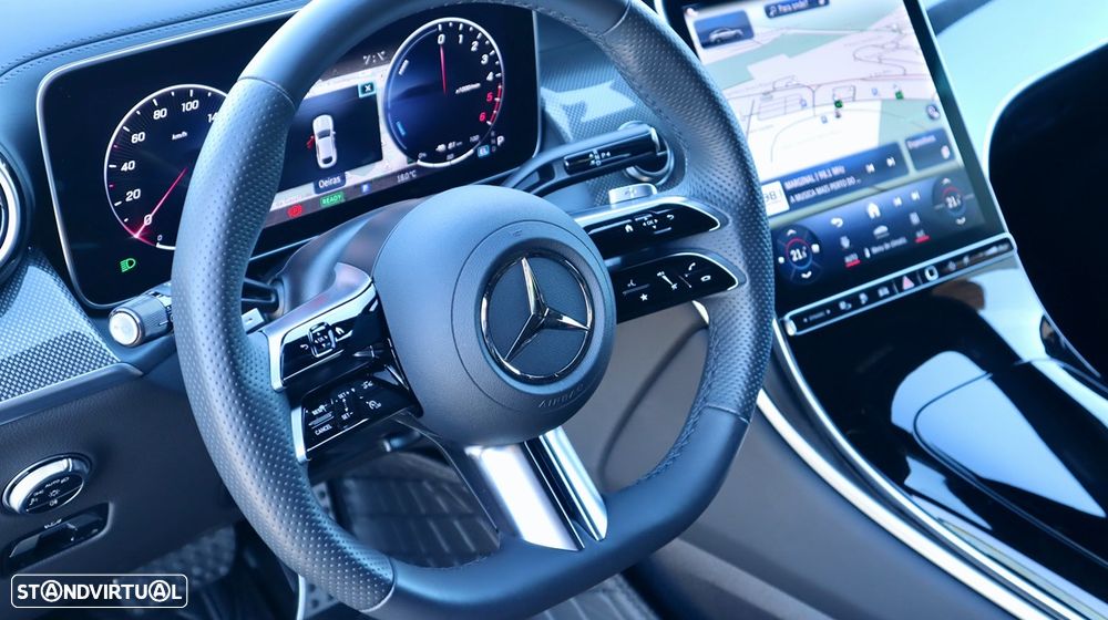 Mercedes-Benz GLC 300 de Coupe 4Matic - 11