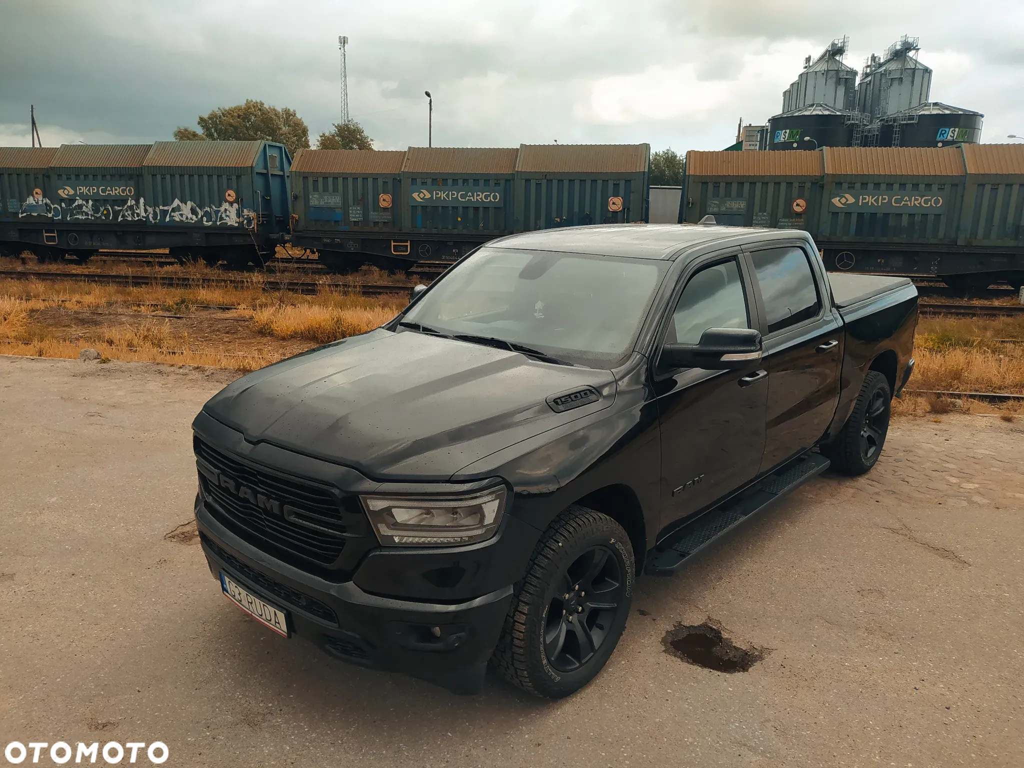 RAM 1500 Crew Cab Shortbed Bighorn - 15