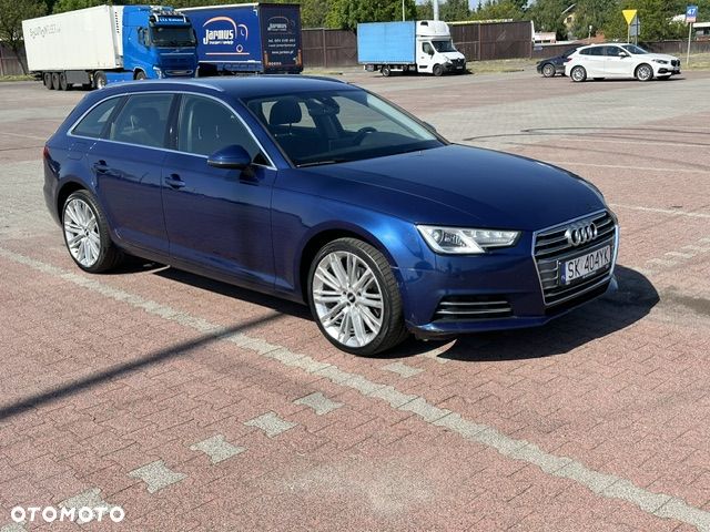 Audi A4 Avant 2.0 TFSI ultra Design - 36