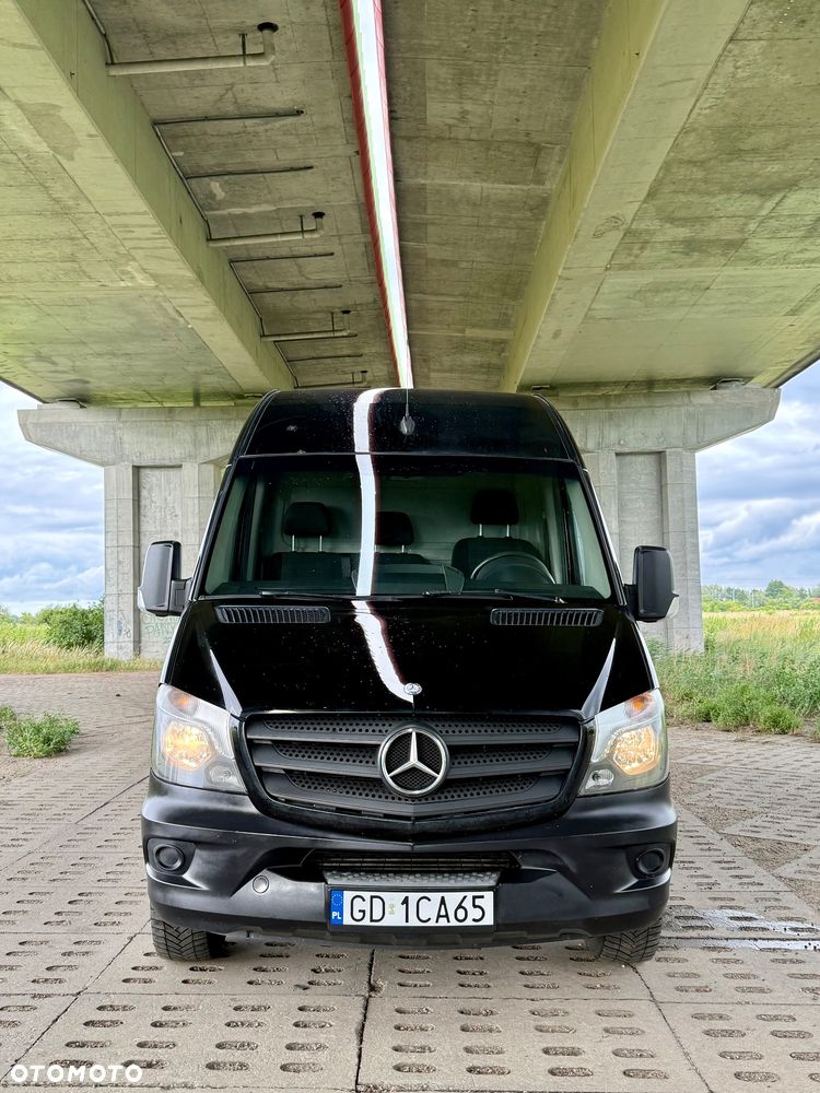 Mercedes-Benz Sprinter - 15