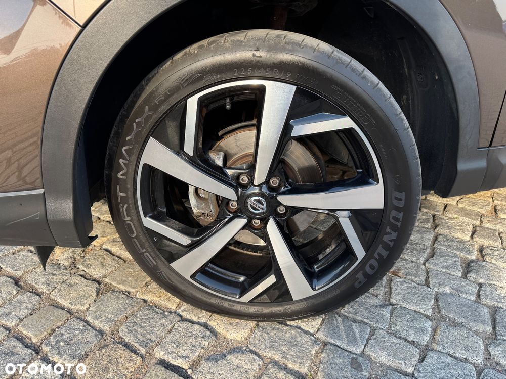 Nissan Qashqai 1.6 DIG-T Tekna+ - 15