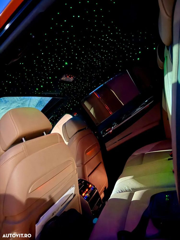 BMW Seria 7 730d xDrive - 39