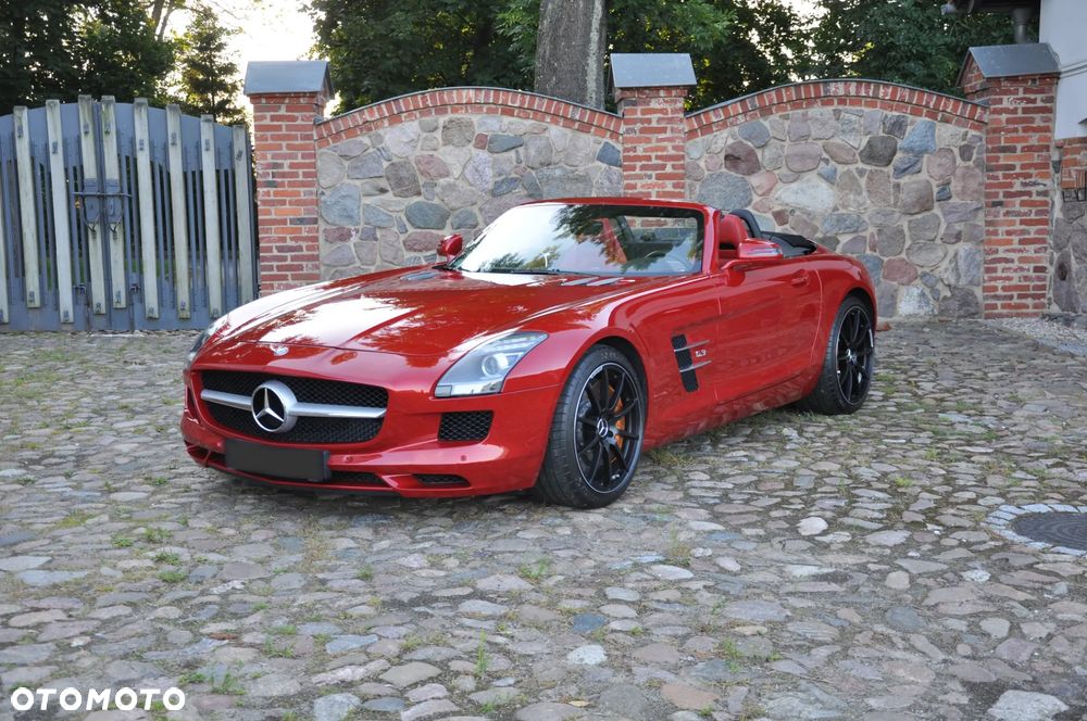 Mercedes-Benz SLS - 13