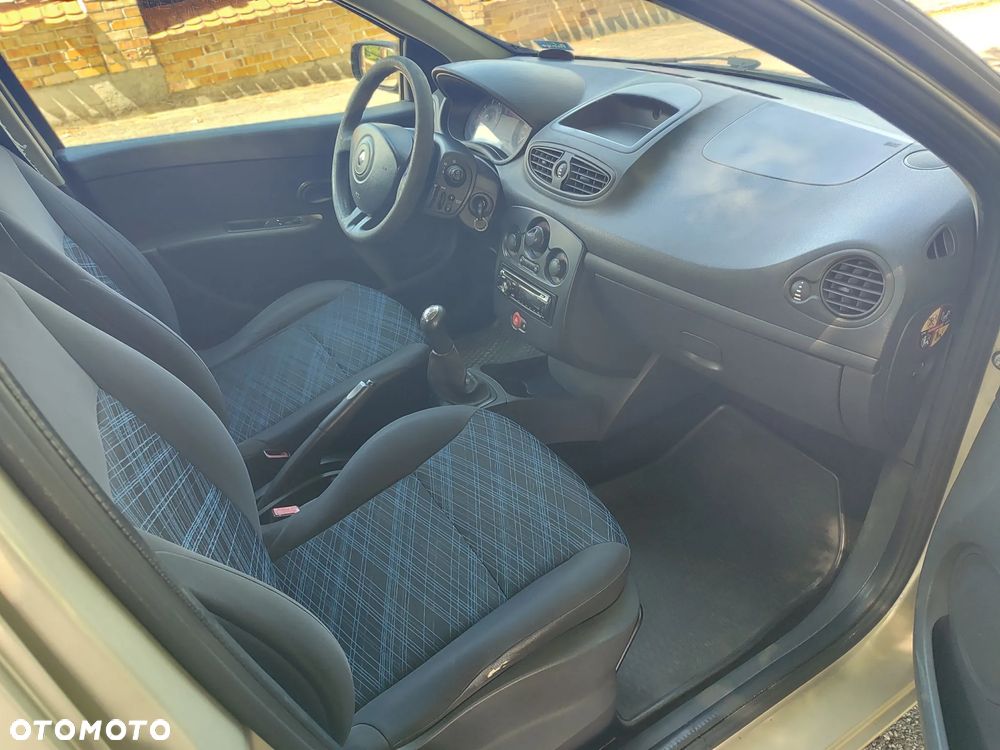 Renault Clio 1.2 16V Wind - 6
