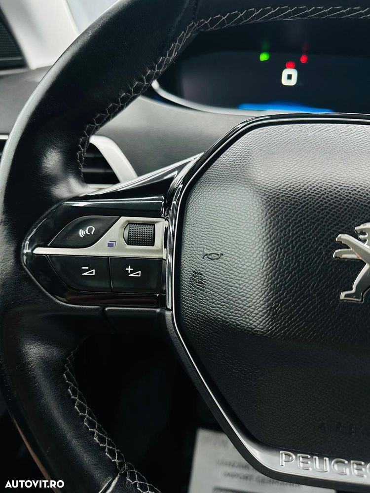 Peugeot 3008 PureTech 130 Stop & Start GPF Active - 29
