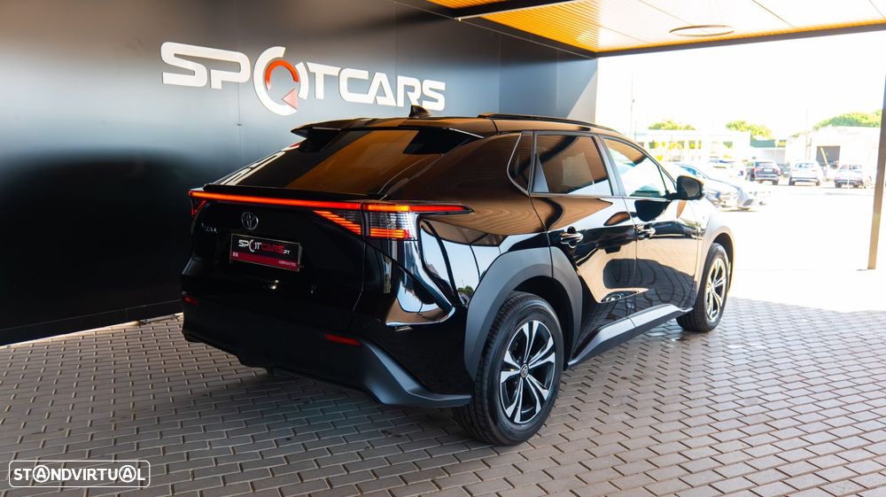 Toyota bZ4X 71,4 kWh Exclusive - 7