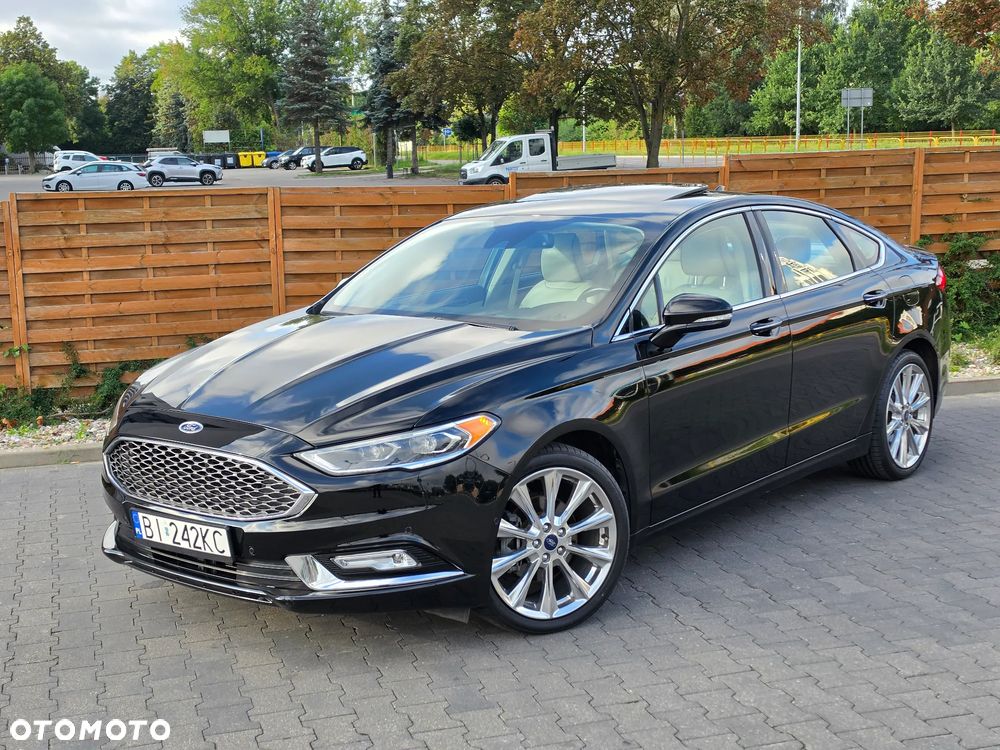 Ford Fusion - 2