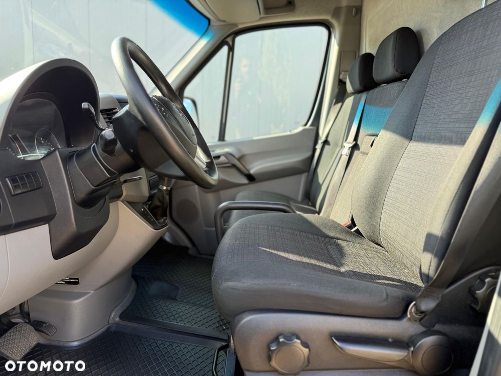 Mercedes-Benz Sprinter 319 - 11