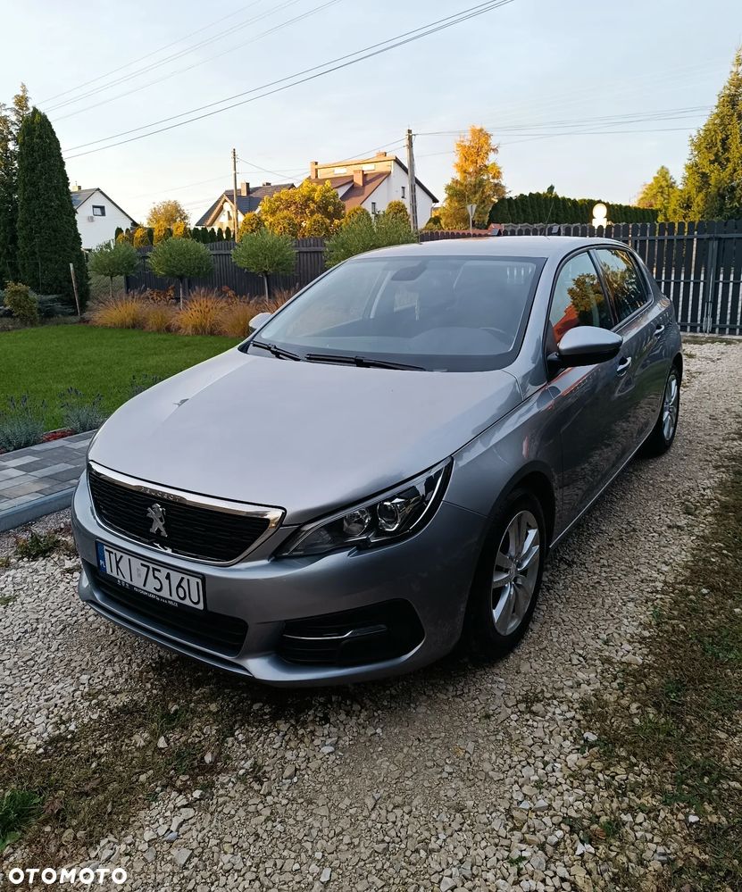 Peugeot 308 - 1
