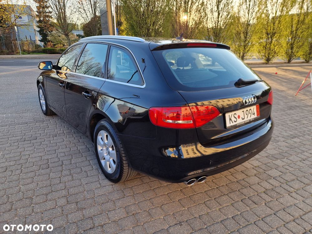 Audi A4 Avant 2.0 TDI DPF multitronic Attraction - 10