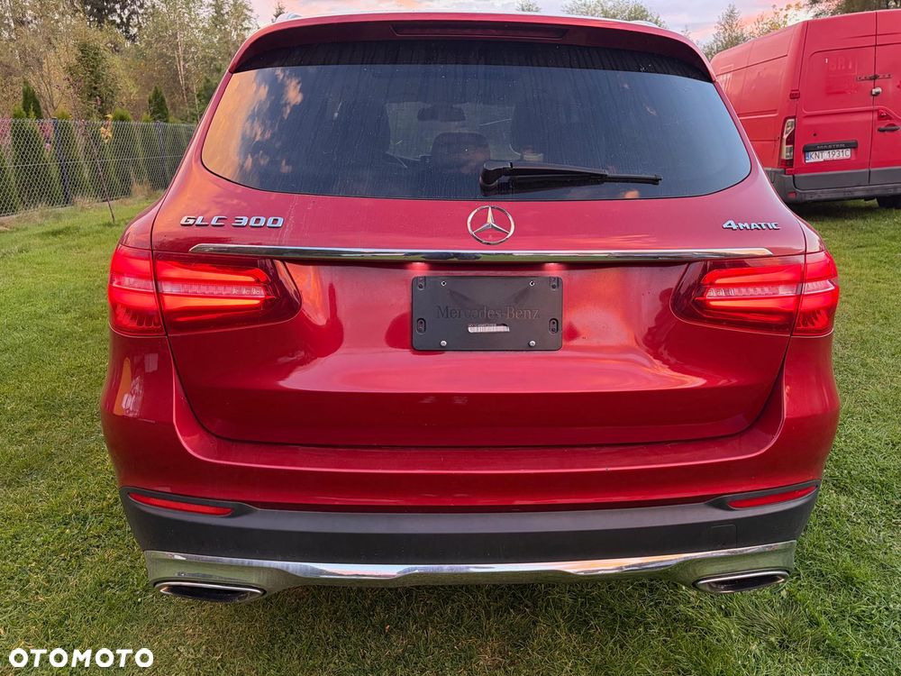 Mercedes-Benz GLC - 9