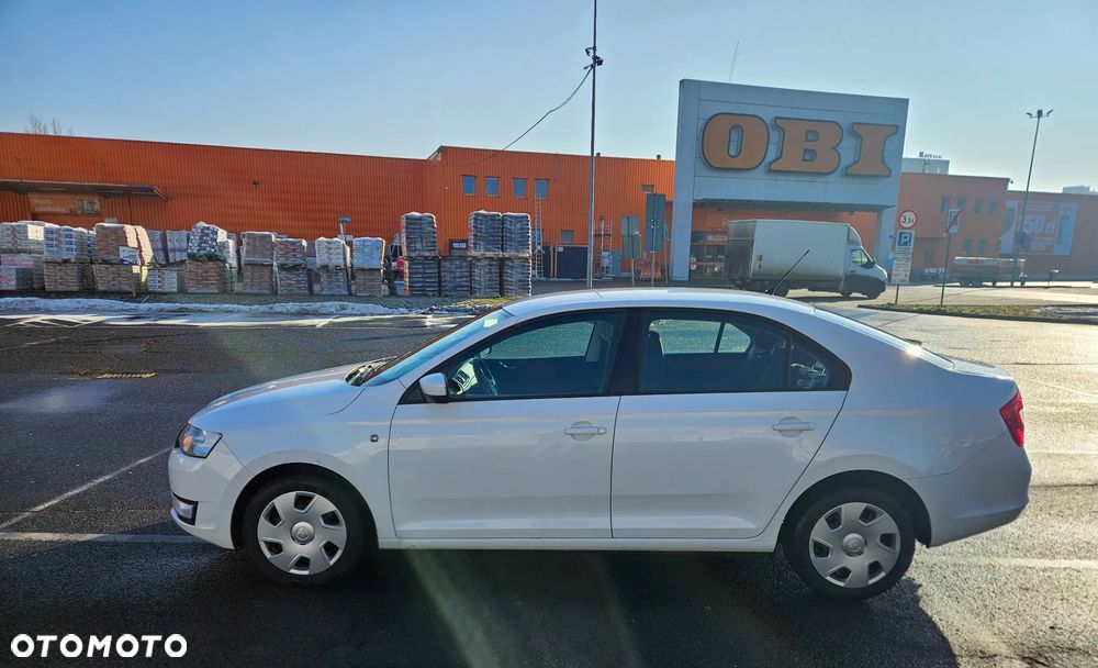 Skoda RAPID 1.6 TDI DPF Ambition - 16