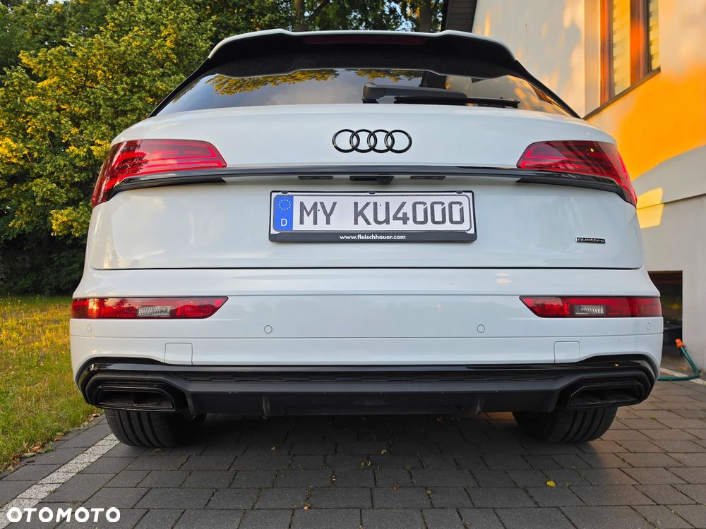 Audi Q5 50 TFSIe quattro S tronic S line business - 22